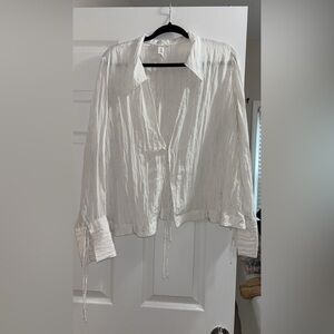 H&M Women’s White Blouse